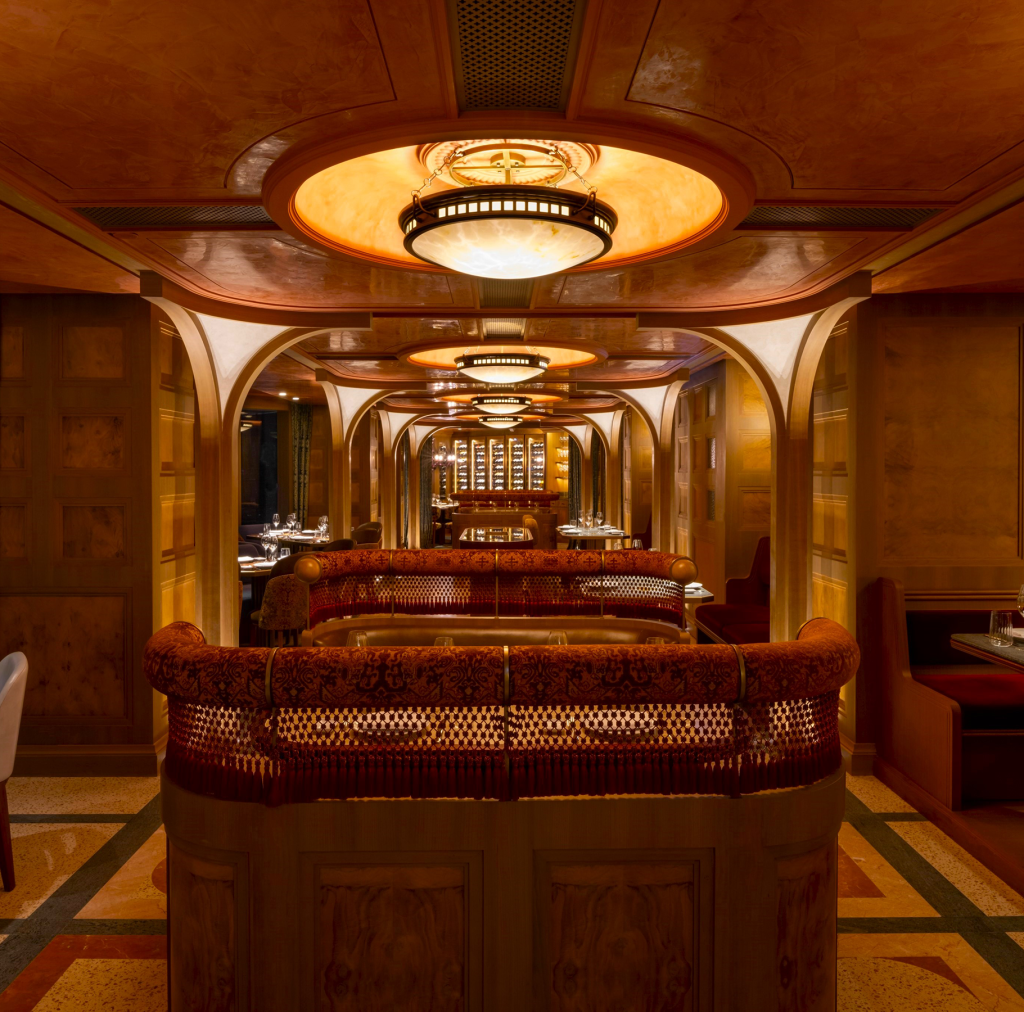 Bar photo 2