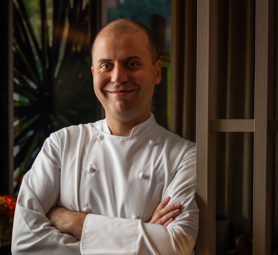chef federico at mondrian singapore duxton