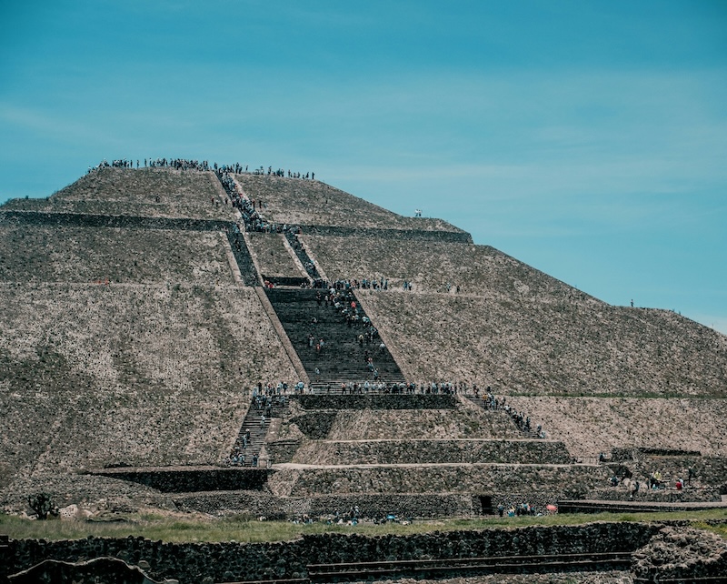 Image of ancient pyramid in Mexico City