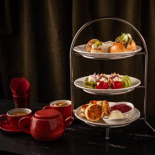 high tea set for two with tea pot